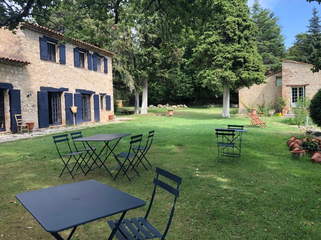 Bed and Breakfast Ferme Le Pavillon Bargemon Экстерьер фото